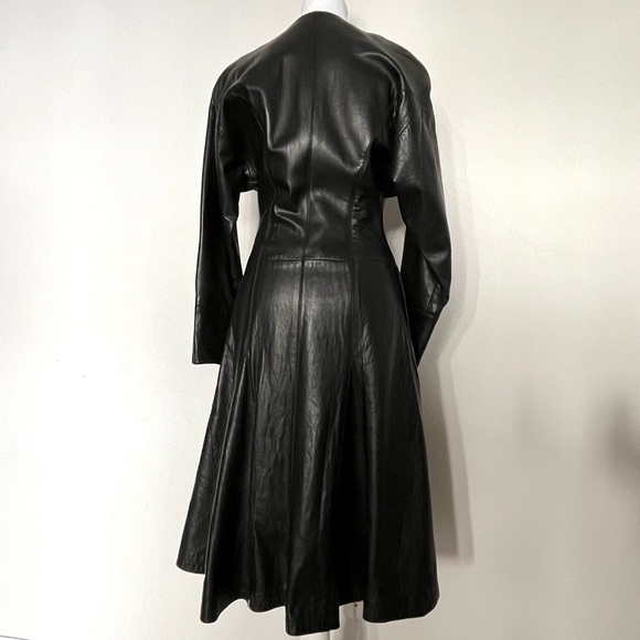 ANNI ‘90 Vtg Black Lambskin Leather Long Button Front Fitted Coat Dress Timeless - Picture 2 of 16